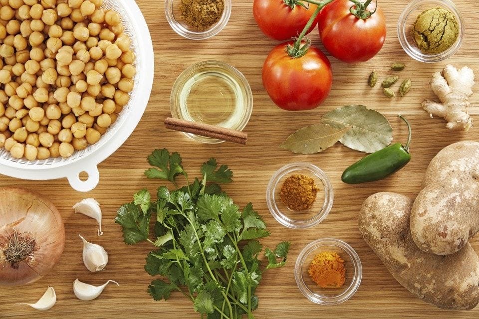 ingredientes. garbanzos al curry